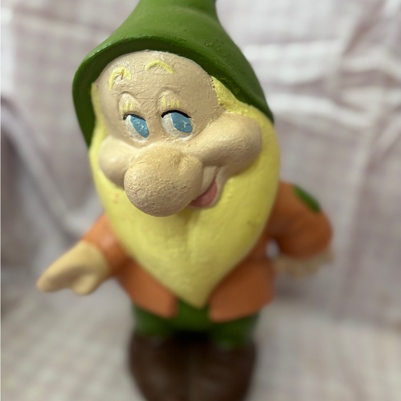 Vintage Ceramic Set of 5 Dwarves Disney Figurines Hand Painted - Picture 14 of 16